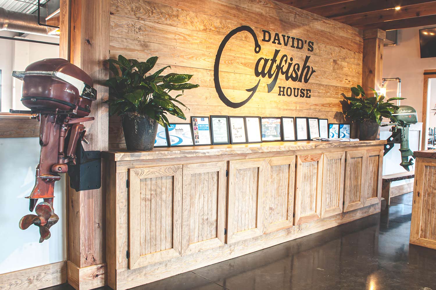 DAVID’S CATFISH HOUSE Star Building Systems